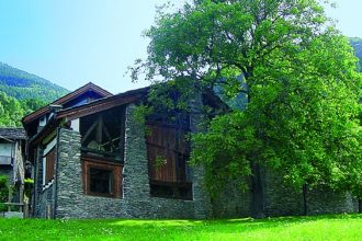 Maison Bruil Introd_esterno - Foto Archivio FGP (2)