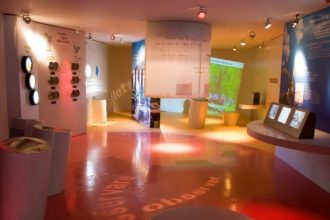 Centro visitatori Cogne_interno - Foto Archivio FGP