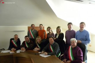 Naif e rappresentanti dei territori dei parchi valdostani - Foto Archivio FGP