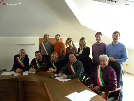 Naif e rappresentanti dei territori dei parchi valdostani - Foto Archivio FGP