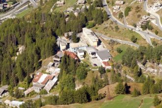 Villaggio Minatori_dall'alto - Foto Archivio FGP