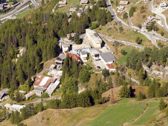 Villaggio Minatori_dall'alto - Foto Archivio FGP