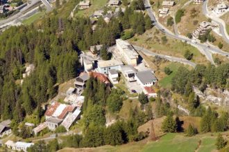 Villaggio Minatori_dall'alto - Foto Archivio FGP