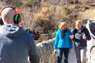 La troupe de L'Arca di Noé con il Direttore di Fondation Grand Paradis a Pont d'Aël